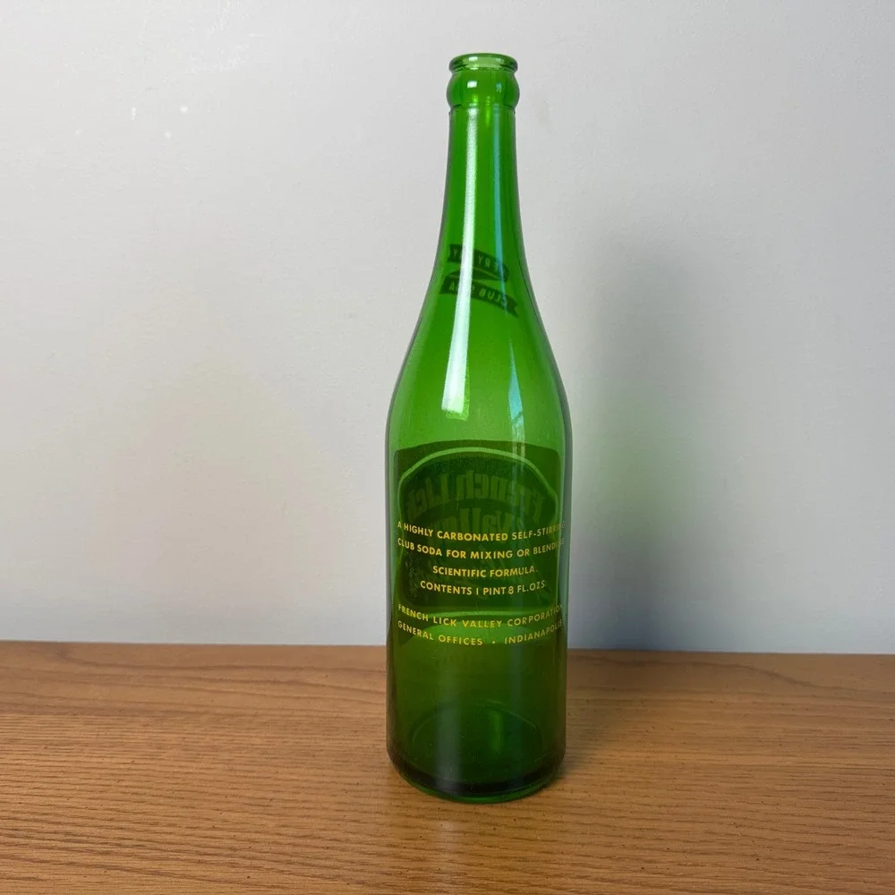 Vintage French Lick Valley Sparkling Water Green Glass‎ Bottle 1 Pint 8 Oz ACL